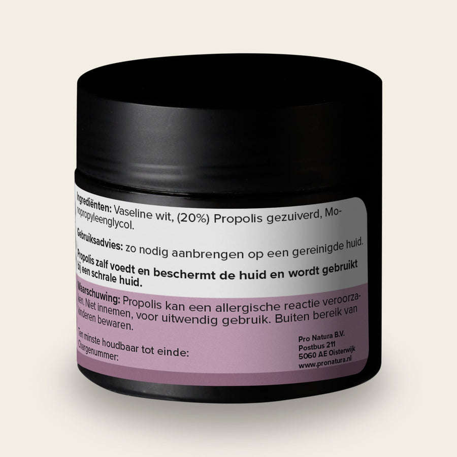 Achterzijde van de pot Propolis zalf met de ingrediënten en het gebruiksadvies