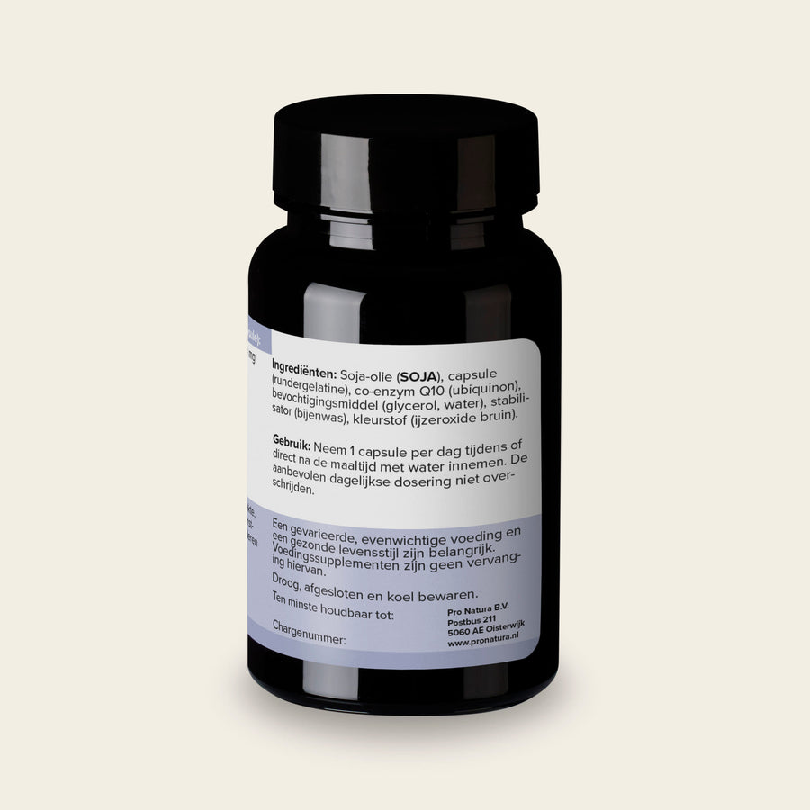 Achterzijde van Q10 100 mg met de ingrediëntenlijst en het bewaaradvies